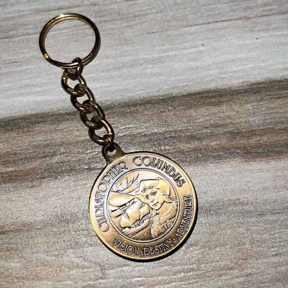 Christopher Columbus Limited Edition Numbered Memorabilia Keychain - Picture 1 of 5